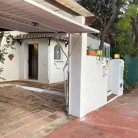 Casa de Férias Marbella White Home, Calahonda, By Sol Maestranza