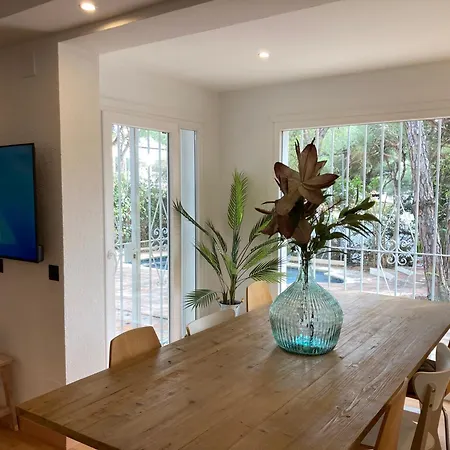 Marbella White Home, Calahonda, By Sol Maestranza
