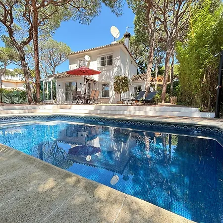 Marbella White Home, Calahonda, By Sol Maestranza